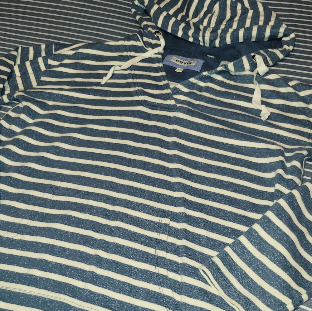 Women's Orvis french terry hoodie medium
